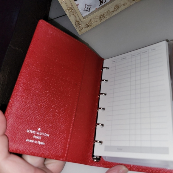 3 Louis Vuitton Agenda PM in Very Good Condition FREE POSHMARK AUTHENTICATION! - Picture 10 of 11